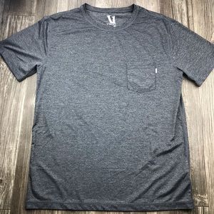 Vuori Performance Pocket Tee - Lrg